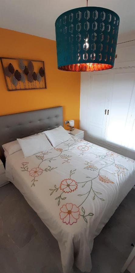 Апартаменты Fantastico Apartamento En La Carihuela Торремолинос Экстерьер фото